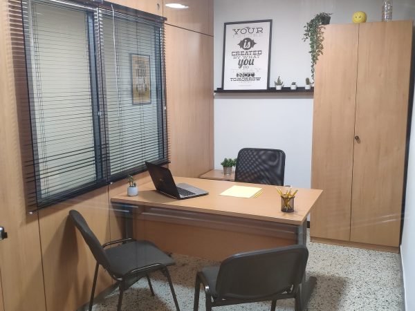 Foto de despacho en alquiler en 860 Coworking Castelldefels