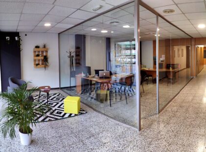 Foto de la entrada de 860 Coworking Castelldefels